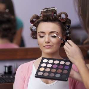 Grants for Makeup Artists