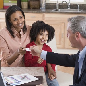 What Are Some Financial Problems Single Parents Face?