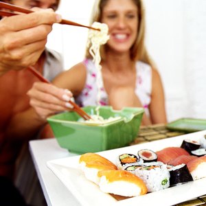 如何通过用筷子进食来减肥