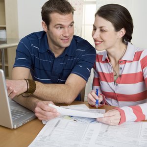 Can an Unmarried Couple Living Together File Jointly on Income Taxes?