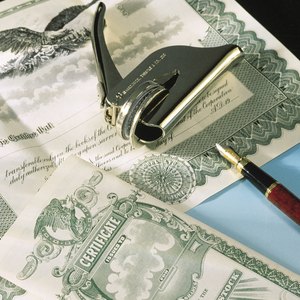Does Getting a Document Notarized Cost Money?