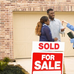 How to Sell a Rental Home to the Tenant