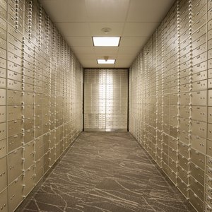 Can Creditors Seize a Safe Deposit Box?