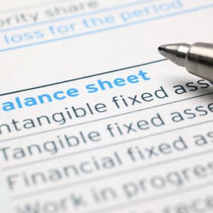 How to Calculate Return on Equity From Company Balance Sheets