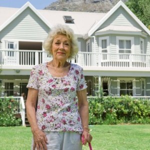 How to Qualify for Senior Subsidized Housing in Texas
