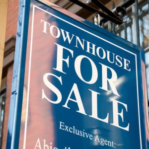 What Is Better to Buy a Townhouse or a Condo?