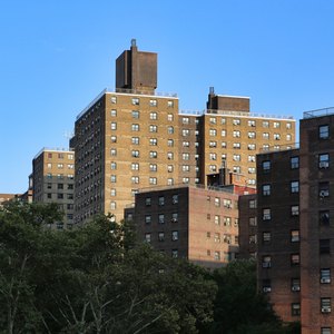 What Is the Difference Between HUD Housing & a Section 8 Voucher?