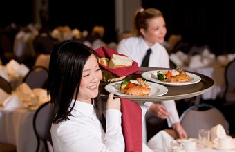 How to Be a Good Restaurant Waitress | Chron.com