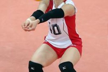 Establish good position before passing the ball.