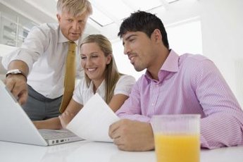 Wrap accounts provide professional portfolio management for an annual fee.