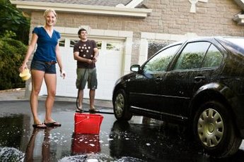 Give your car a clean-up before showing it to interested buyers.