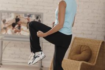Squeezing calf exercises into your daily routine doesn't have to be difficult.