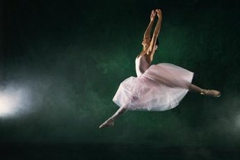 Keeping dancers healthy and injury free are the essential concerns of dance science.