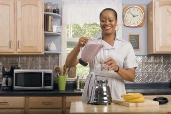 Add a tablespoon of flaxseed powder to your favorite smoothie.