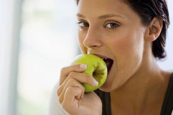 An apple with skin gives you about one-fifth of the fiber you need daily.