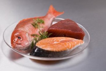 You get more nutrients from eating fish than from taking fish oil supplements.