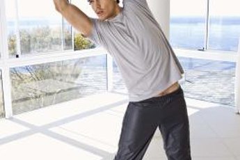 Stretching in the morning can relieve soreness and muscle tightness.