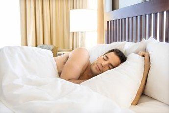 Getting plenty of sleep can help to quench hunger pains.