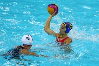 Develop shoulder, arm and leg strength to improve water polo skills.