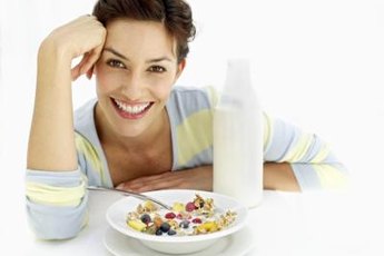 Cereal can be a healthy breakfast.