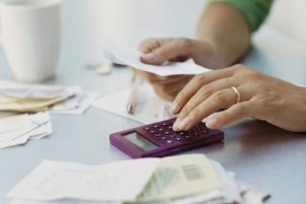 Knowing where your money goes makes it easier to control your finances.