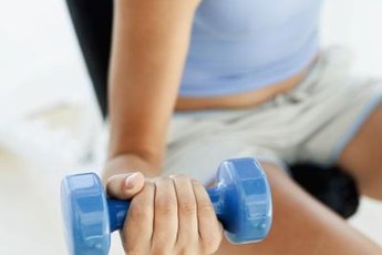Wrist curls help build muscles throughout your lower arm.