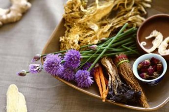 Holistic nursing often draws on herbal remedies and other traditional medicine.