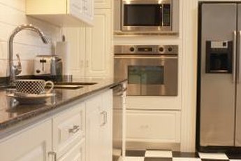 French Quarter kitchens are minimalist with a few well-placed accessories.