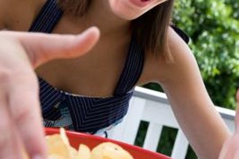 Control hunger on your period through healthy eating and exercise.