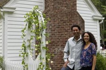A home with a white picket fence may be a long-term dream, but several short-term solutions provide functional, inexpensive fencing.