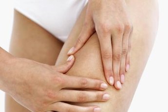 Thigh pain from running can represent simple soreness or a muscle tear.