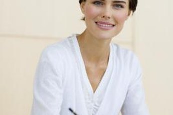 Dental receptionists earn more in states such as Massachusetts and Minnesota.