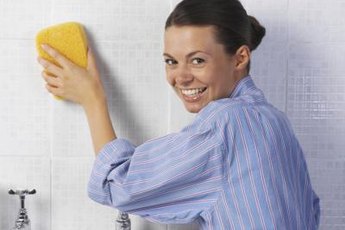 Theater janitors earn average wages of more than $10 per hour.