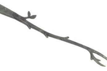 Small twigs can lodge in the throat.