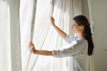 Frugal Ways To Save Heat With Insulated Drapes Budgeting Money