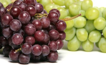 Image result for Are red or green grapes healthier?