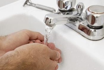 Bathroom Sink Faucet Broke Verso