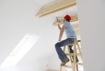 How To Paint The Wall And Ceiling Without Getting Brushstrokes