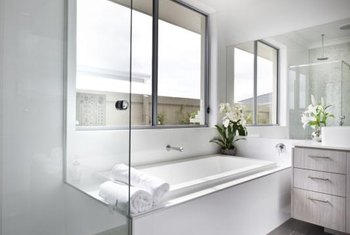 The Average Cost To Replace The Tub Surround With Cultured