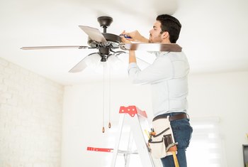 How To Tell If An Existing Outlet Box Will Support A Ceiling Fan