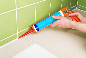 silicone caulk long dry shower should fresh using before