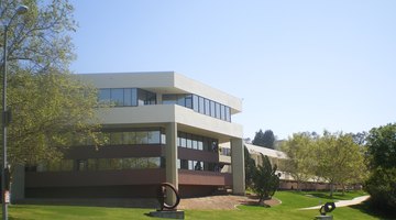 American Jewish University, Bel Air
