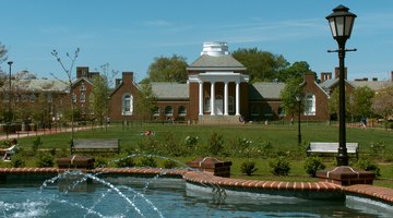 The south green with Memorial Hall in the background and Magnolia Circle in the foreground.