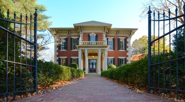 Abbey Leix Mansion, also known as the Winstead House, now the administration building for the O'More College of Design.