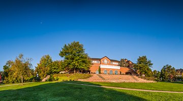  Panoramic view of Eastern Mennonite University