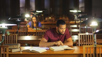 The Difference Between a Full-Time and Part-Time Student
