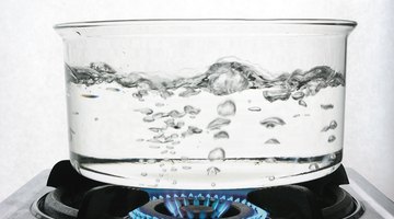 Does Water Expand or Contract When Heated?