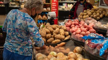 Cómo usar tarjetas EBT en el supermercado