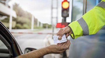 ¿Una cuota de peaje es deducible de impuestos?