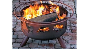 Rustic fire pit from Cabelas   http://www.cabelas.com/cabelas/en/templates/product/standard-item.jsp?id=0031860516660a&navCount=0&podId=0031860&parentId=cat570006&masterpathid=&navAction=jump&cmCat=null-cat570006_TGP&catalogCode=IJ&rid=&parentType=index&indexId=cat570006&cmCat=netcon&cm_ven=netcon&cm_cat=Google&cm_pla=cabelas%20fire%20pit&cm_ite=netcon